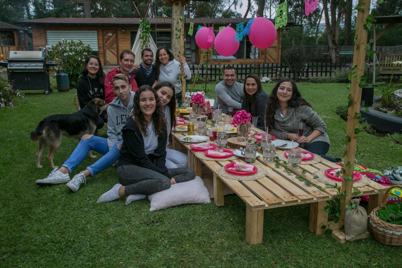 Hosteria Papagayo Cotopaxi Machachi Exterior foto