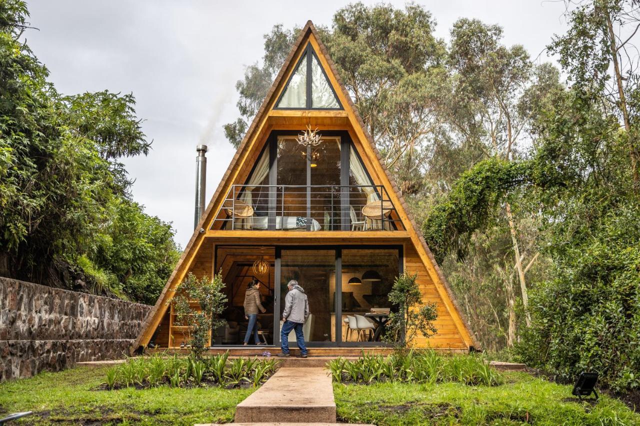 Hosteria Papagayo Cotopaxi Machachi Exterior foto