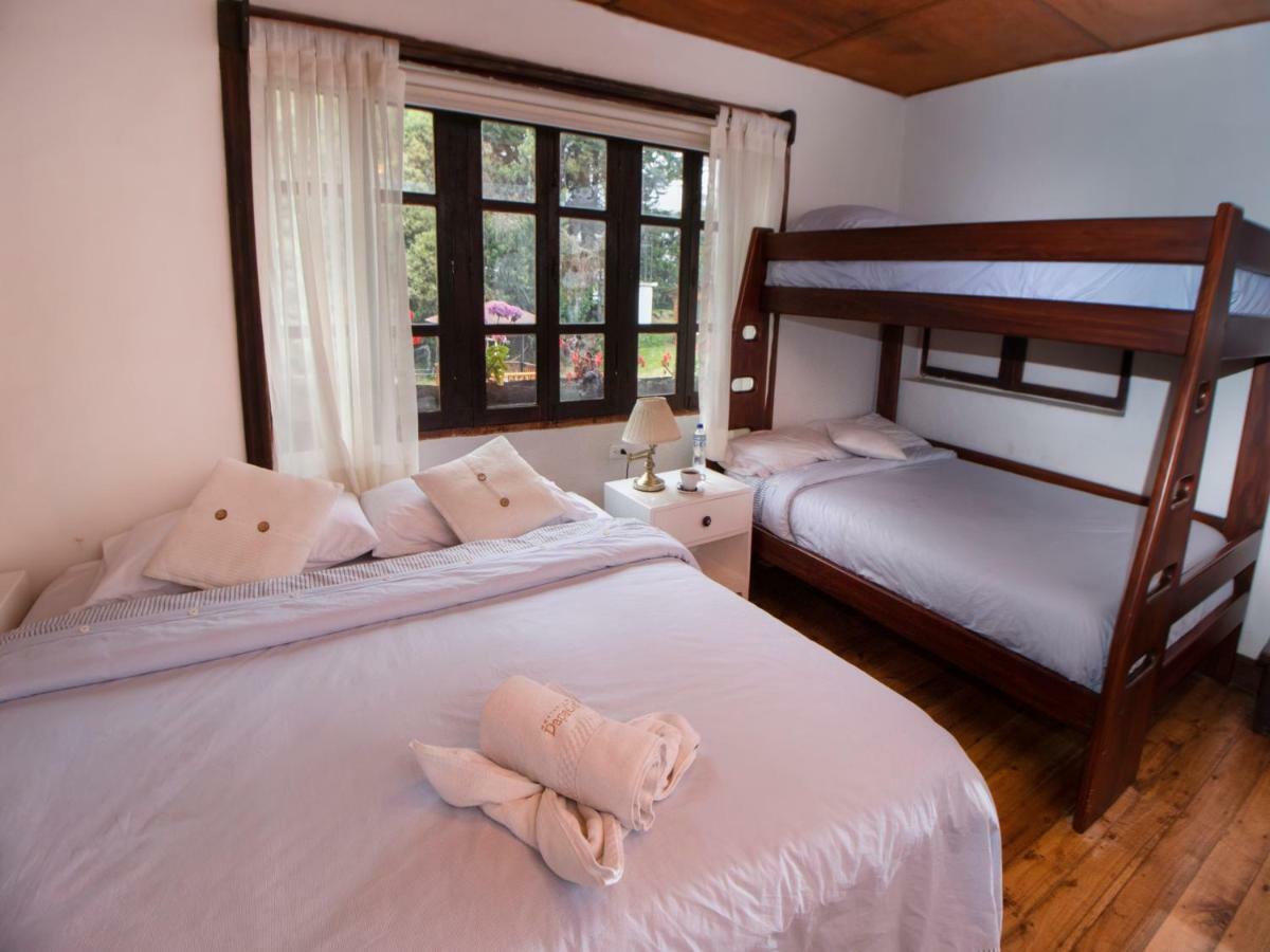 Hosteria Papagayo Cotopaxi Machachi Exterior foto